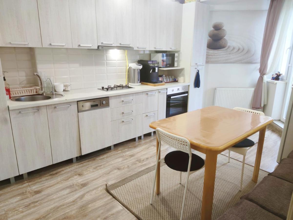 Inessa Center Guest Penthhouse Apartment Chisinau Luaran gambar