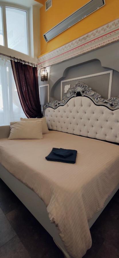 Inessa Center Guest Penthhouse Apartment Chisinau Luaran gambar