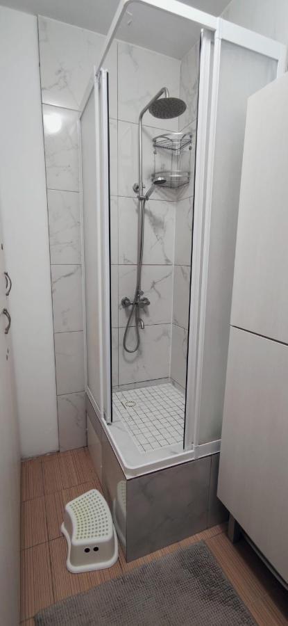 Inessa Center Guest Penthhouse Apartment Chisinau Luaran gambar