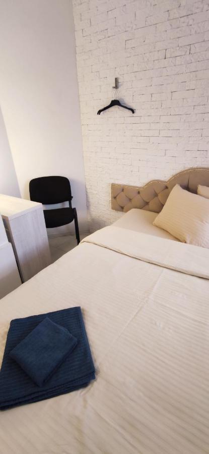 Inessa Center Guest Penthhouse Apartment Chisinau Luaran gambar